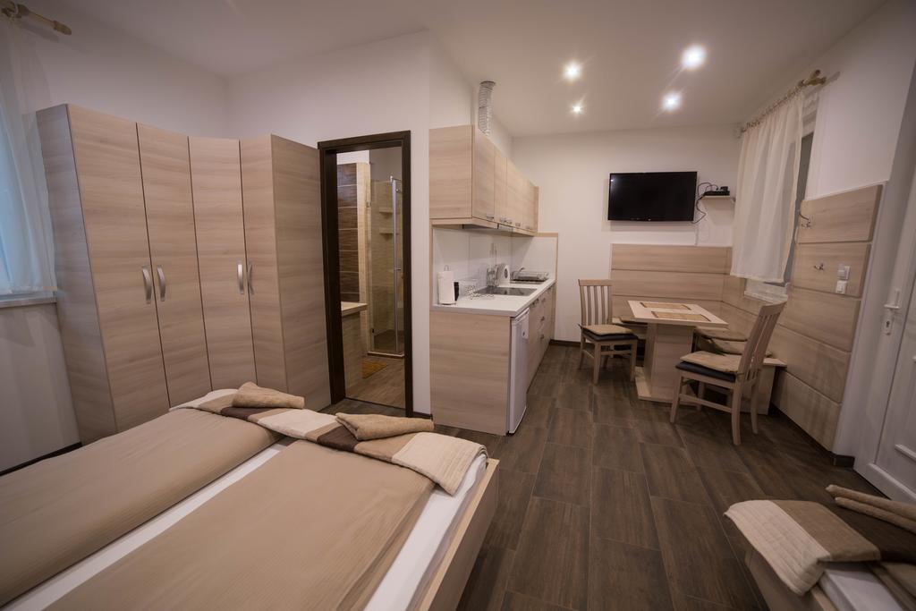 Relax Apartmanház Mórahalom Esterno foto