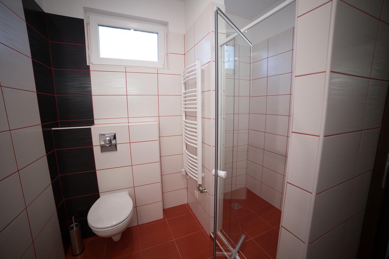 Relax Apartmanház Mórahalom Esterno foto